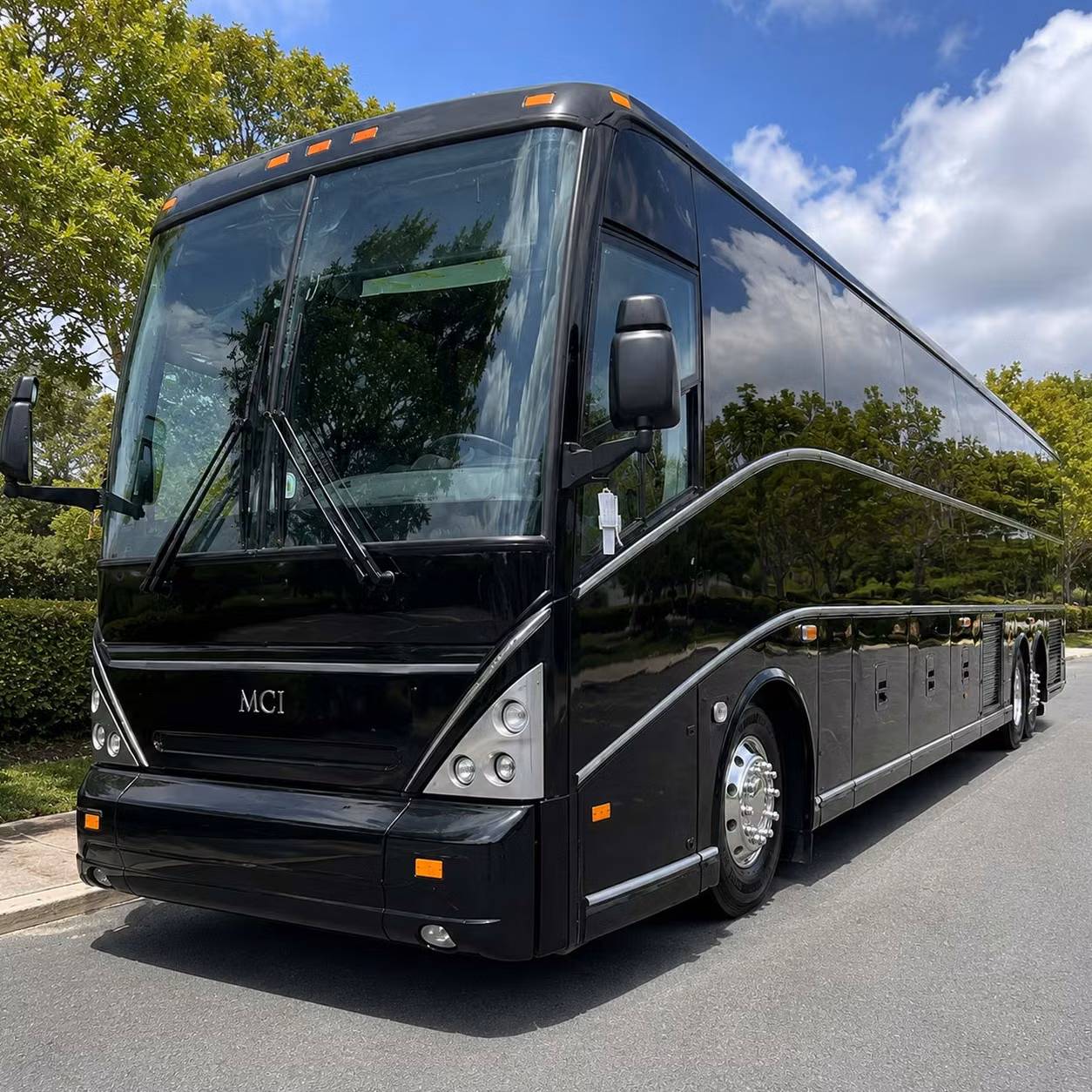 bachelorette party and birthday concert bus rentals in pittsburgh