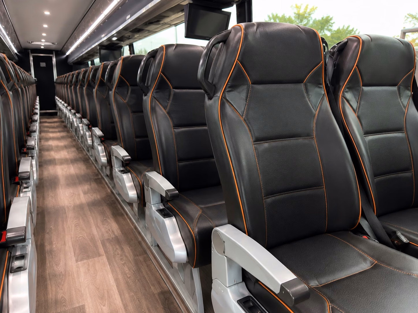 long distance corporate charter bus rentals from pittsburgh