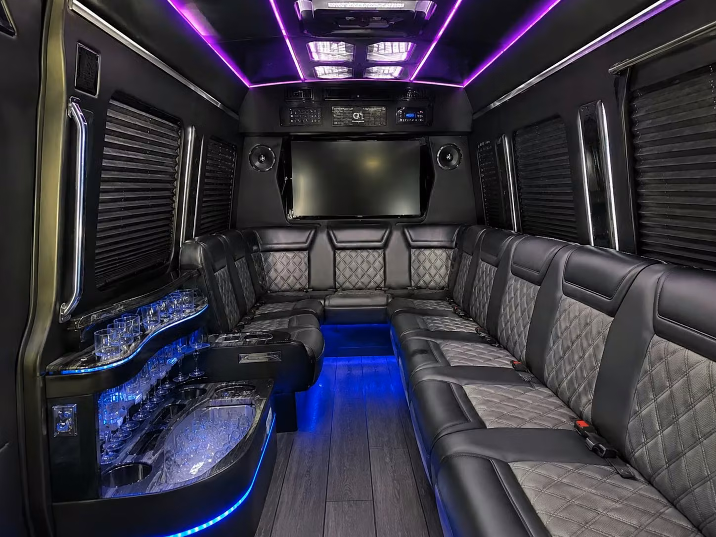use busrentalpittsburgh com to compare pittsburgh prom bus options without creating an account or waiting on callbacks